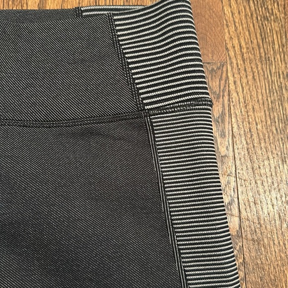 Offline by Aerie - Picture 10 of 11